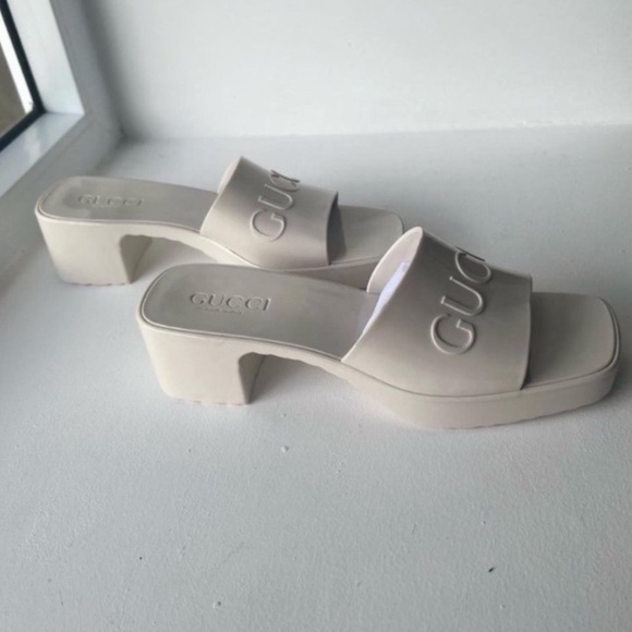 COPY - Gucci sandals in great condition - Picture 2 of 4